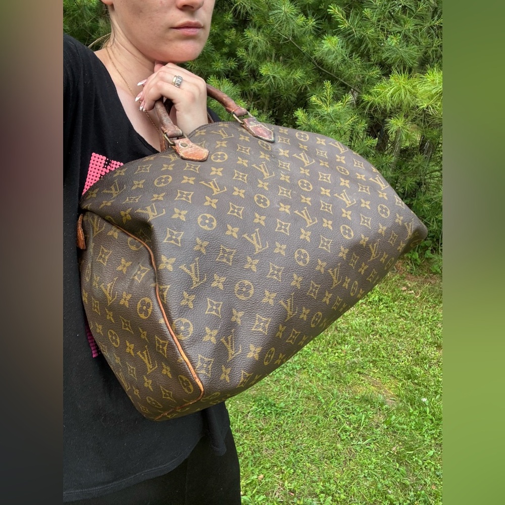 Louis Vuitton Brown Monogram Travel Bag - Picture 3 of 14